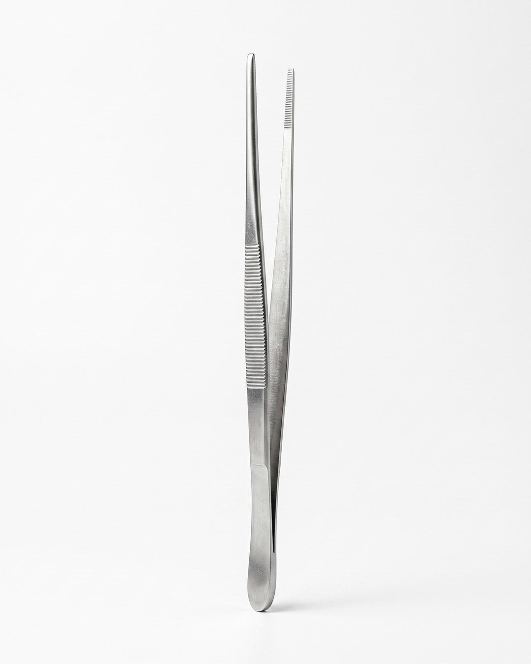 Pinza de drenaje recta